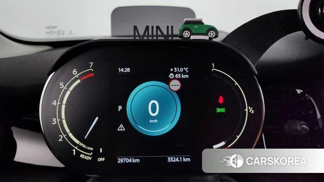 Mini Cooper S id 4494837 из Кореи 32