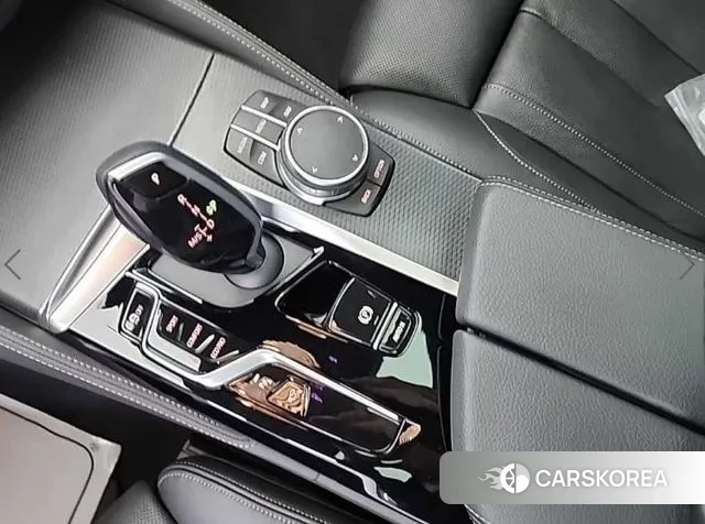 BMW 5 Series (G30) id 3492334 из Кореи 17