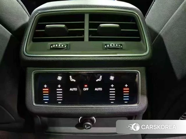 Audi A6L id 4297809 из Китая 15