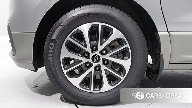 Hyundai The New Grand Starex id 3413336 из Кореи 18