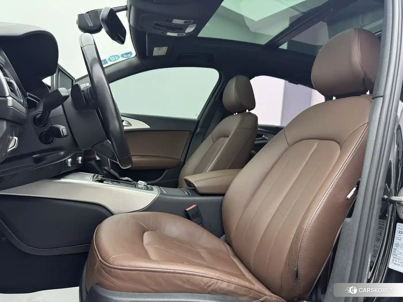 Audi A6L id 4600887 из Китая 34