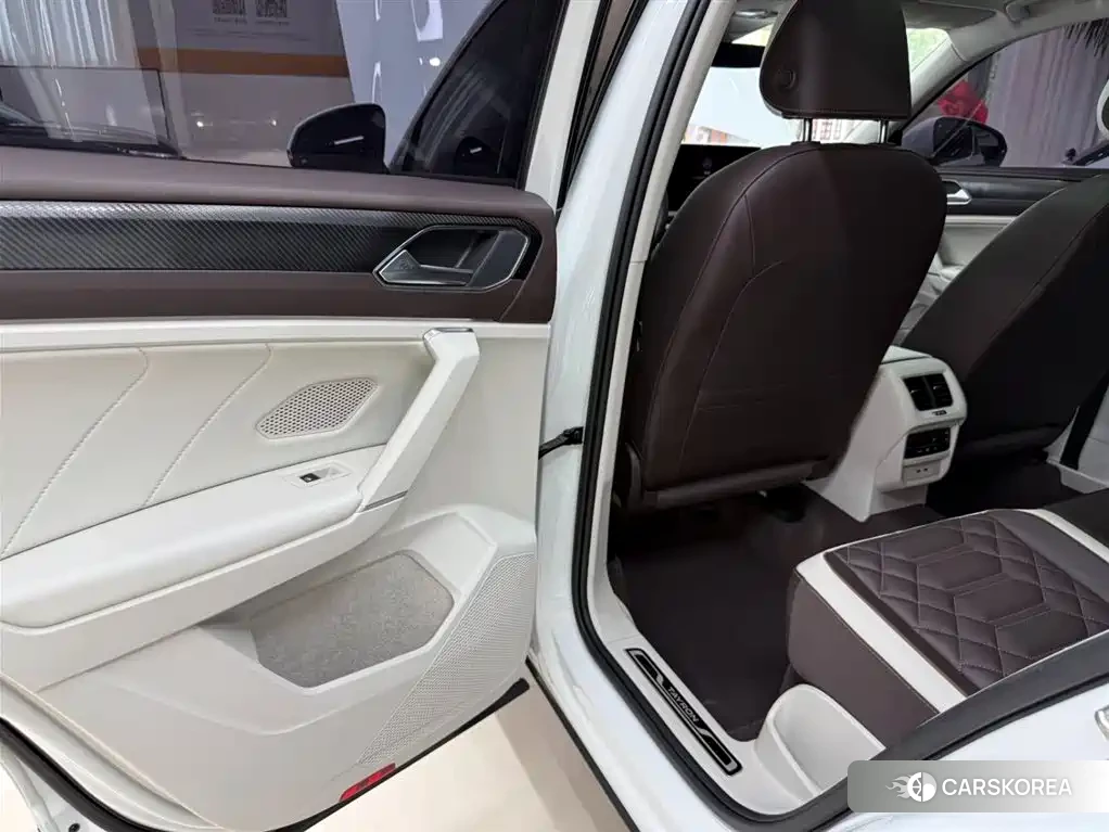 Volkswagen Tayron id 4548135 из Китая 22