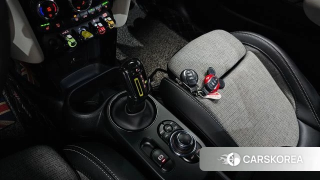 Mini Cooper Electric id 4871986 из Кореи 28