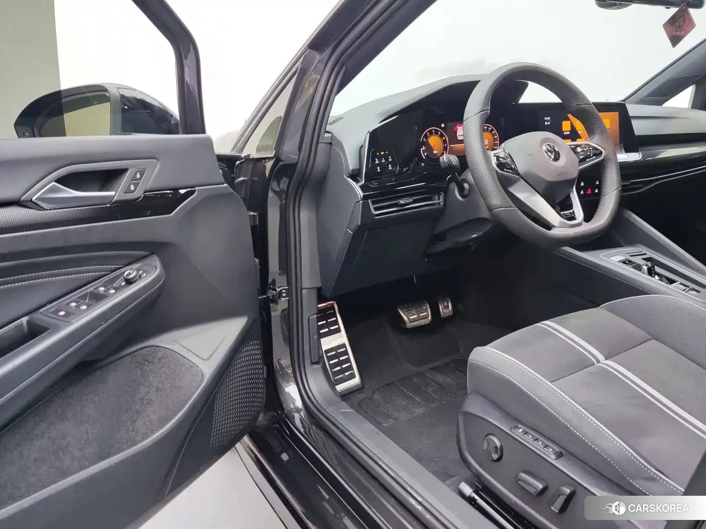Volkswagen Golf id 4654500 из Китая 16