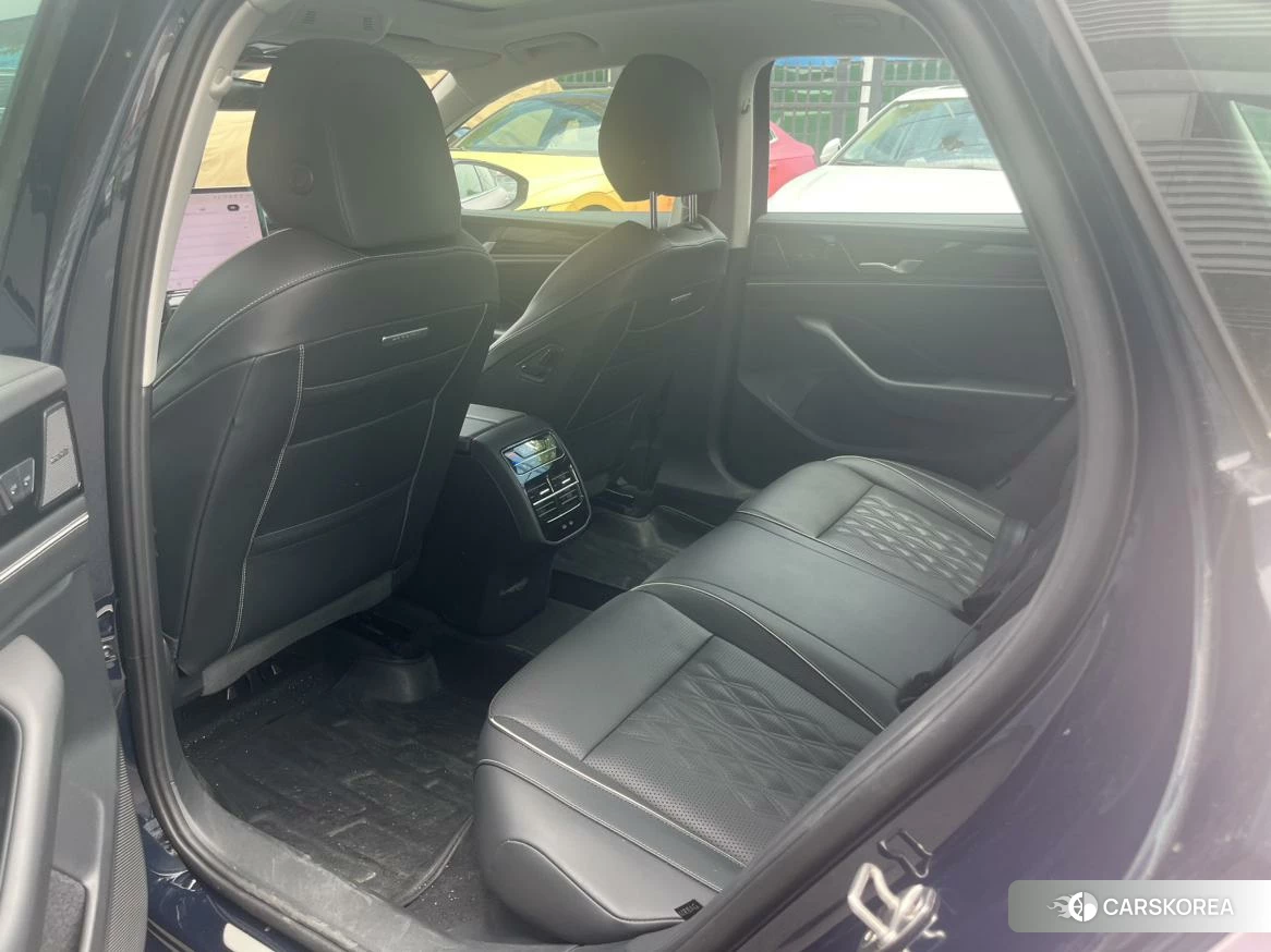 Volkswagen Magotan id 4513563 из Китая 8