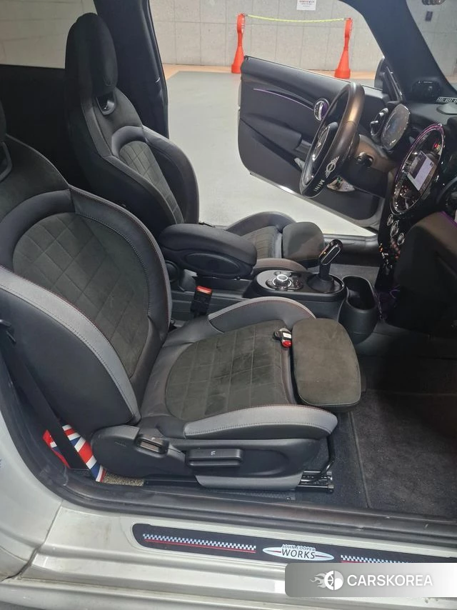 Mini Cooper S id 4223557 из Кореи 8