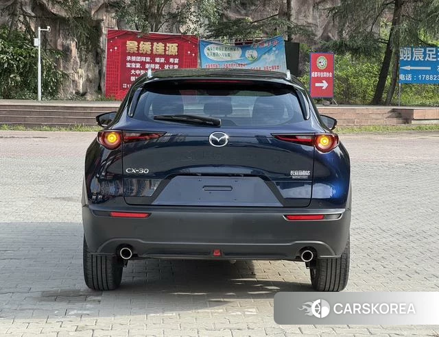 Mazda CX-30 id 4262448 из Китая 23