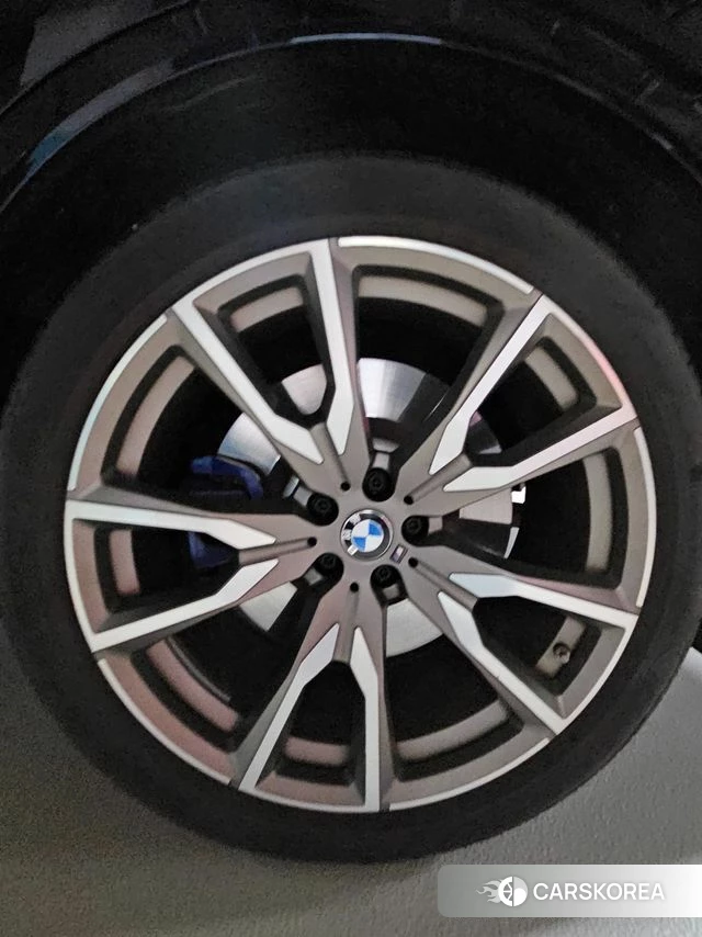 BMW X7 (G07) id 4179600 из Кореи 16