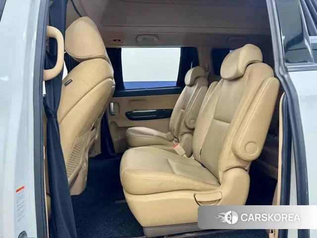 Kia The New Carnival id 3676999 из Кореи 18