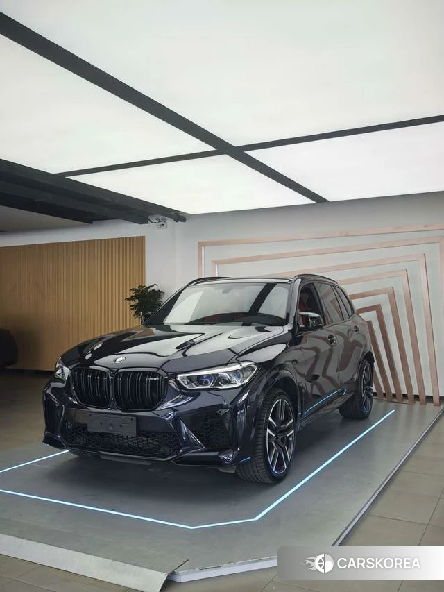 BMW X5 M id 4274736 из Китая 17