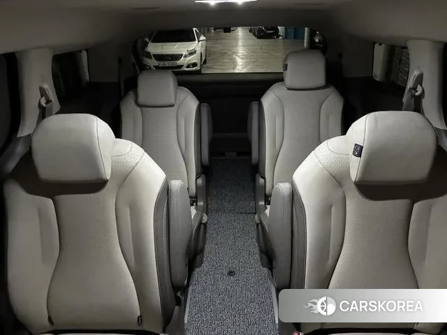 Kia The New Carnival 4th Generation id 3684380 из Кореи 18