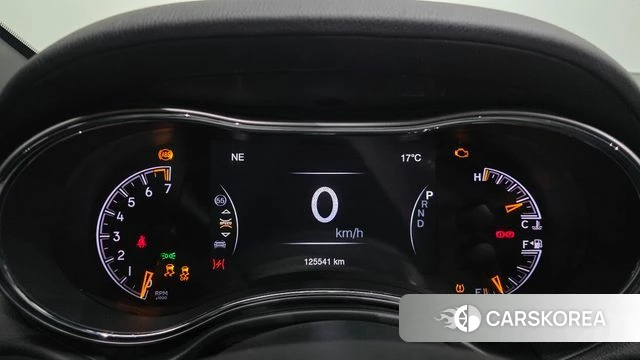 Jeep Grand Cherokee id 4231960 из Кореи 31