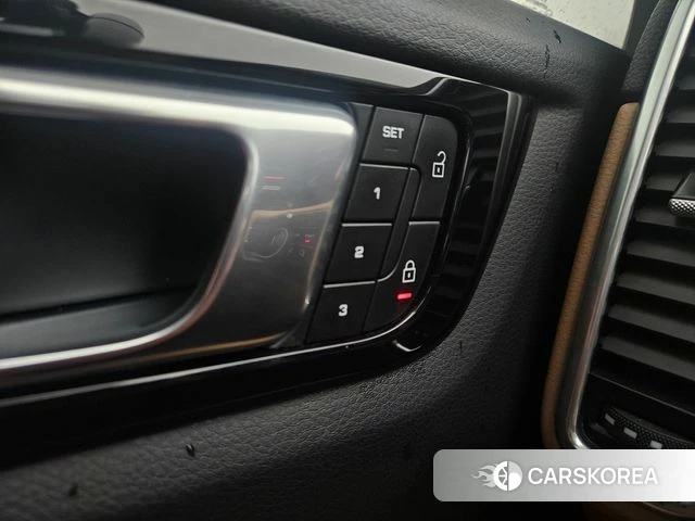 Porsche Cayenne (PO536) id 4485673 из Кореи 11