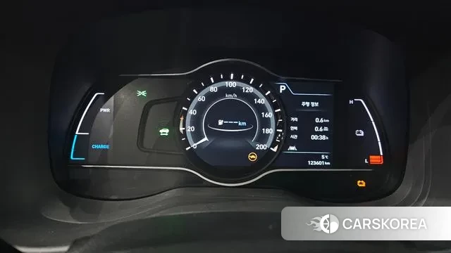 Hyundai Kona Electric id 3753650 из Кореи 18