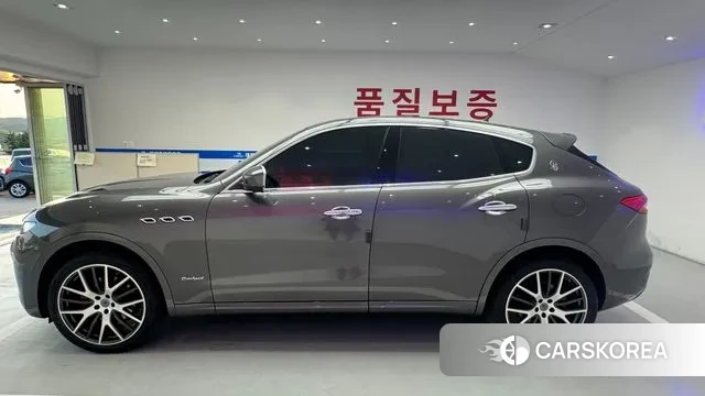 Maserati Levante id 2981915 из Кореи 16