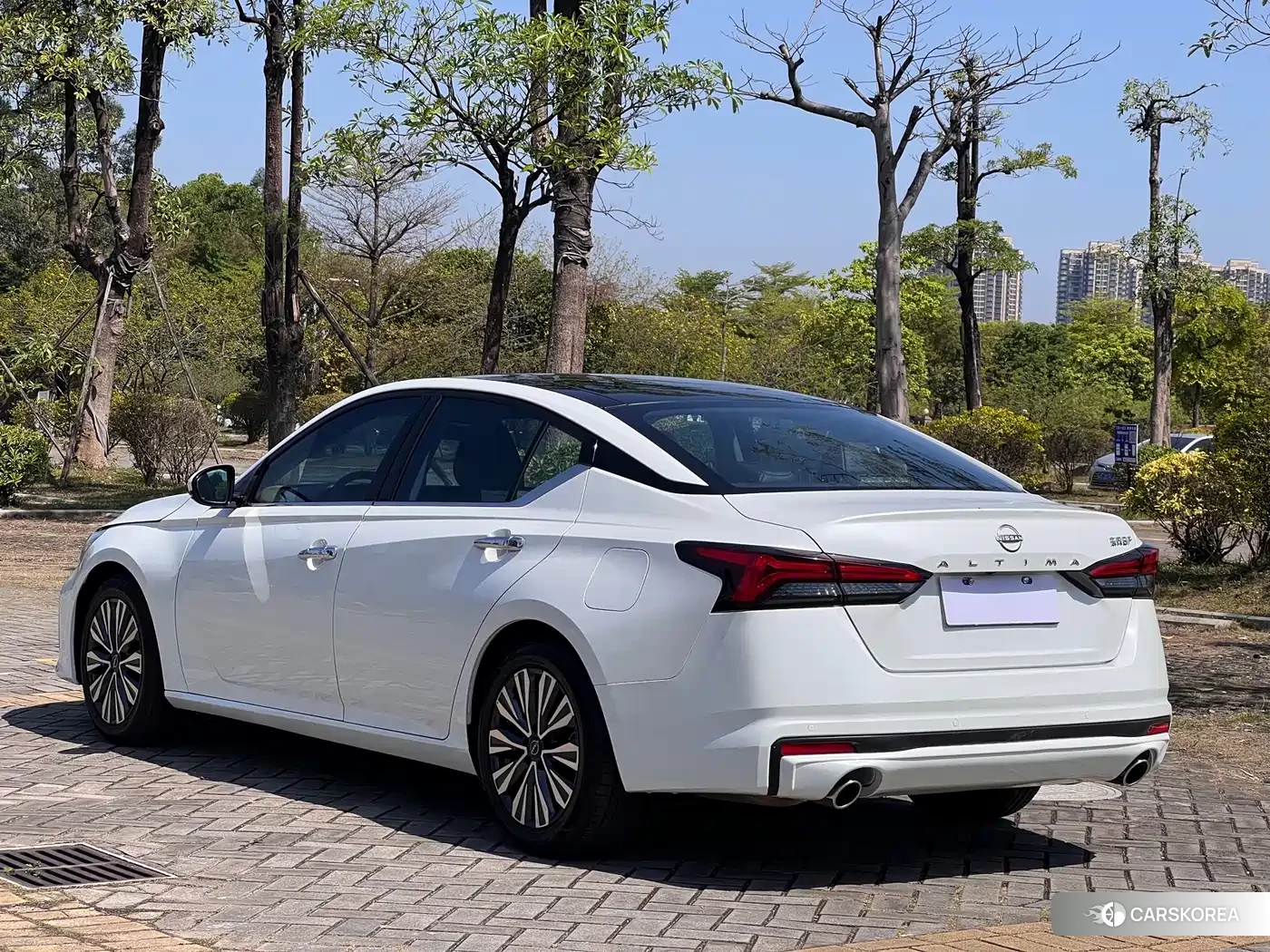 Nissan Altima id 4548225 из Китая 14