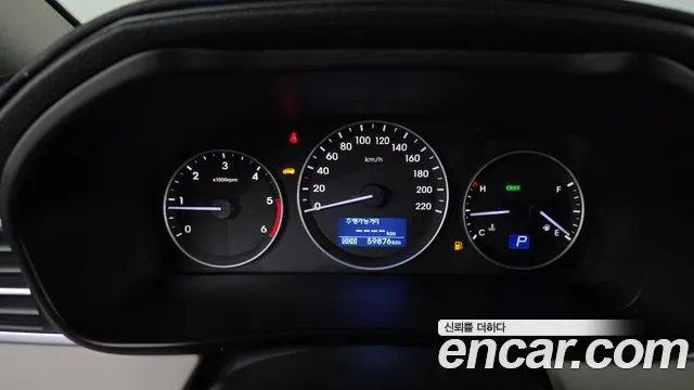 Hyundai The New Grand Starex id 2451453 из Кореи 18