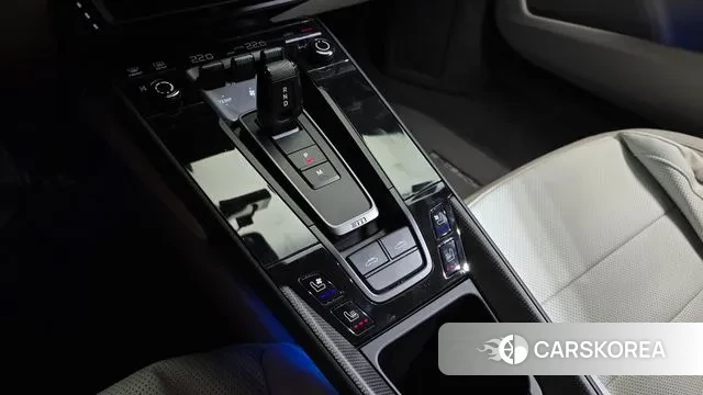 Porsche 911(992) id 3394338 из Кореи 18