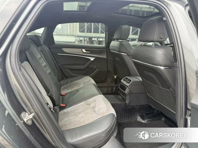 Audi A6L id 4297552 из Китая 11