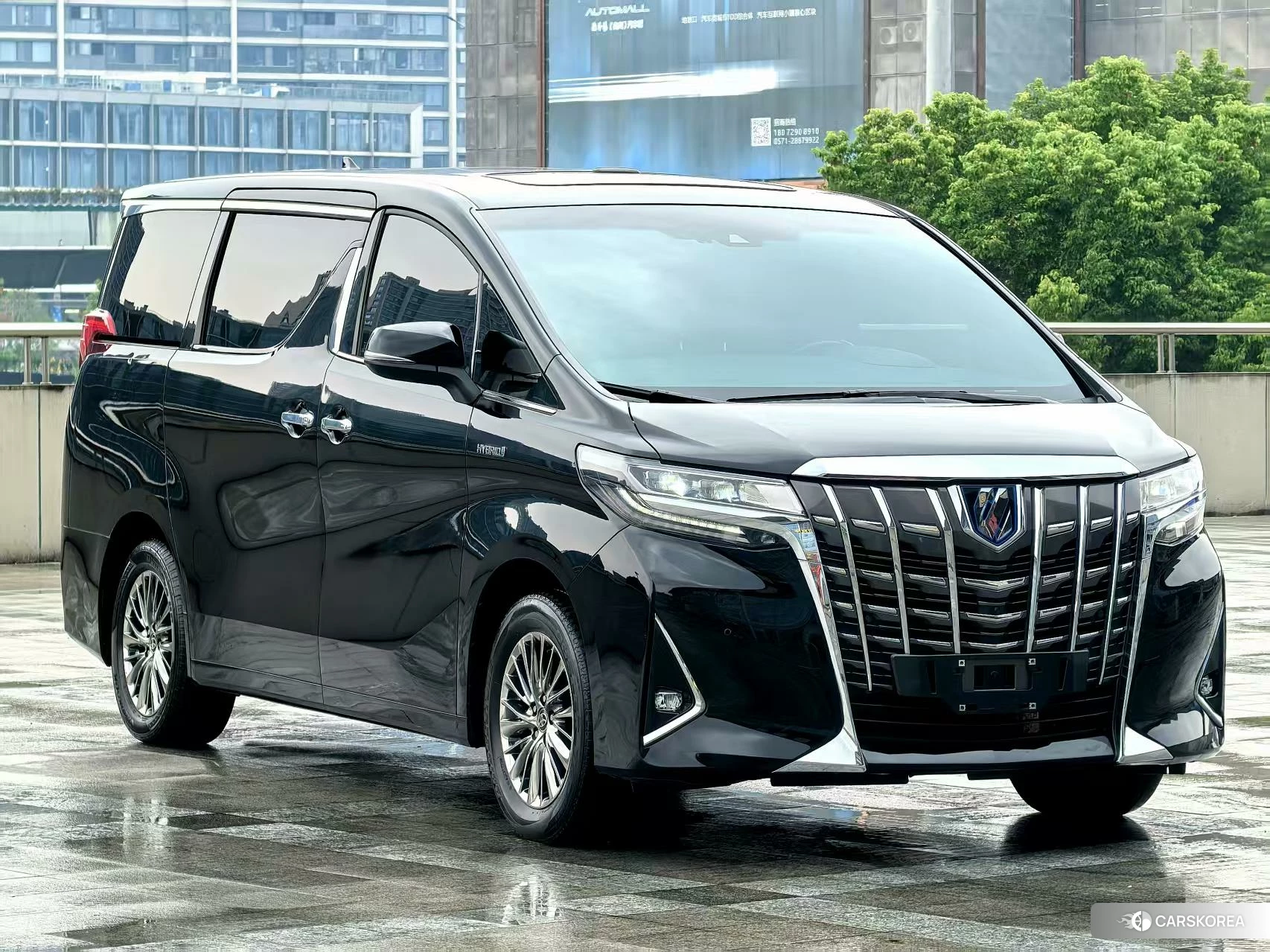 Toyota Alphard id 4467387 из Китая 18