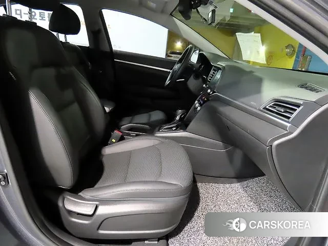 Hyundai The New Avante AD id 3547213 из Кореи 18