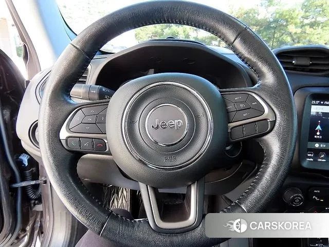 Jeep Renegade id 3329885 из Кореи 18