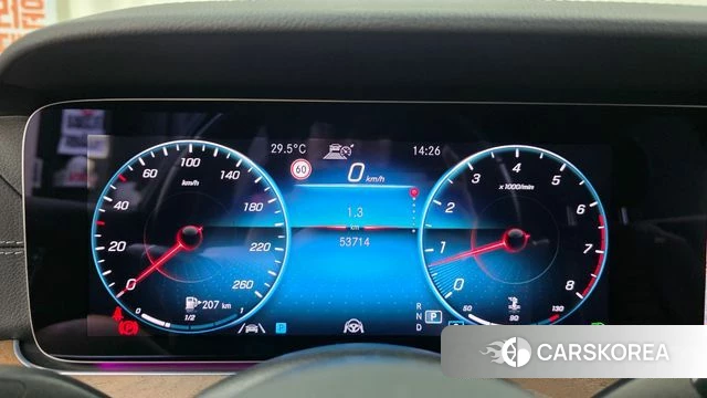 Mercedes-Benz E-Class W213 id 4614112 из Кореи 32