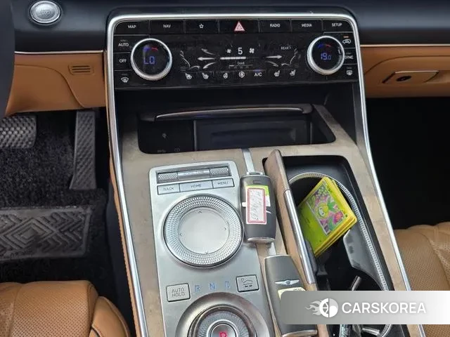 Genesis GV80 id 3017976 из Кореи 8