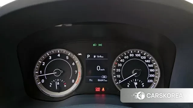 Hyundai Venue id 3772674 из Кореи 18