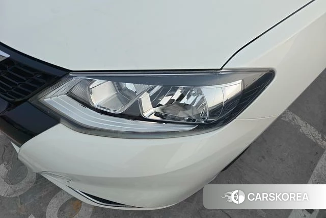 Nissan TIIDA id 4258909 из Китая 15