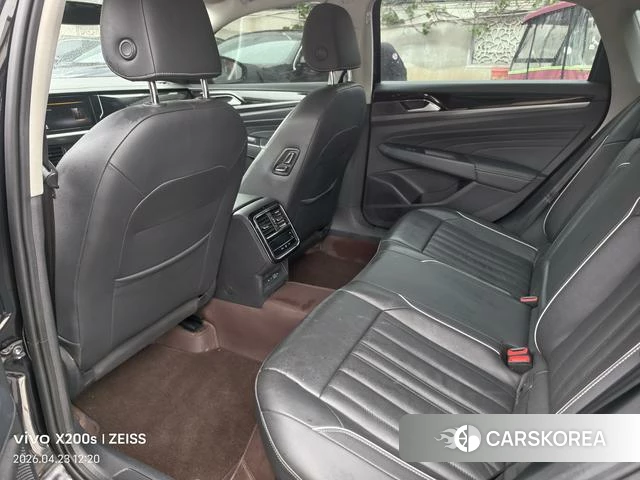 Volkswagen Passat id 4264579 из Китая 8