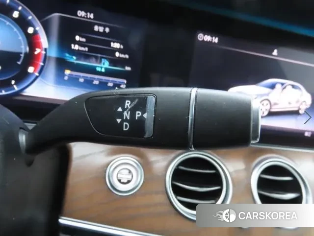 Mercedes-Benz E-Class W213 id 3669552 из Кореи 18