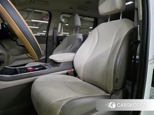 Kia The New Carnival 4th Generation id 3310063 из Кореи 18