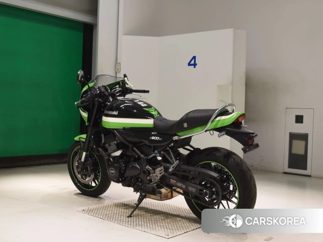 Kawasaki Z900RS CAFE id 4341528 из Японии 8
