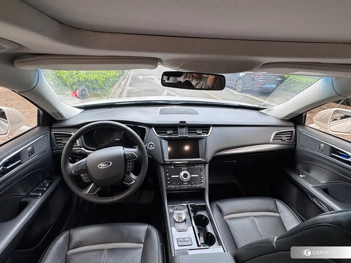 Ford Taurus id 4576788 из Китая 15