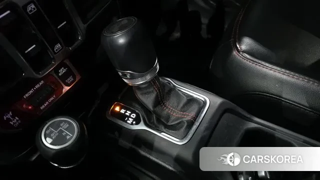 Jeep Wrangler (JL) id 3717290 из Кореи 17