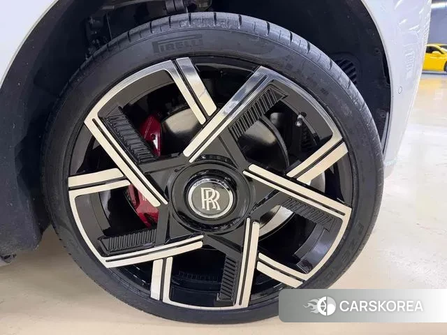 Rolls-Royce Cullinan id 3437751 из Кореи 18