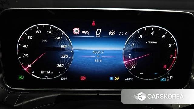 Mercedes-Benz C-Class W206 id 4540838 из Кореи 28