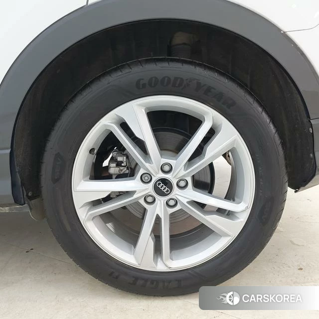 Audi Q3 id 4313551 из Китая 16