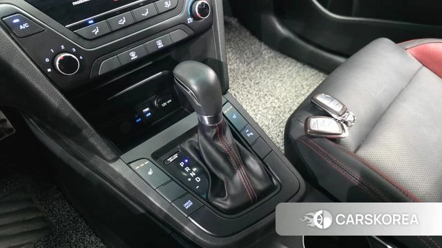 Hyundai Avante AD id 4865627 из Кореи 28