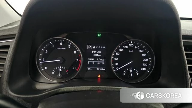 Hyundai Avante AD id 4378068 из Кореи 18