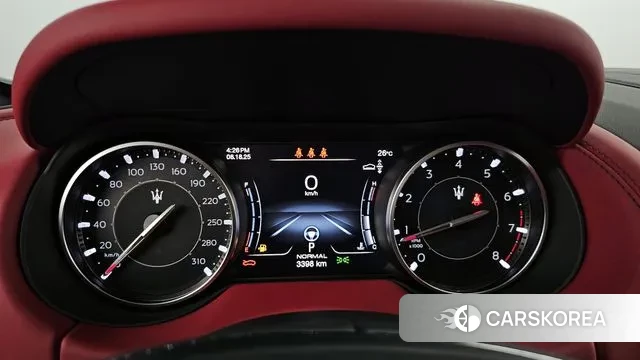 Maserati Levante id 3043003 из Кореи 18