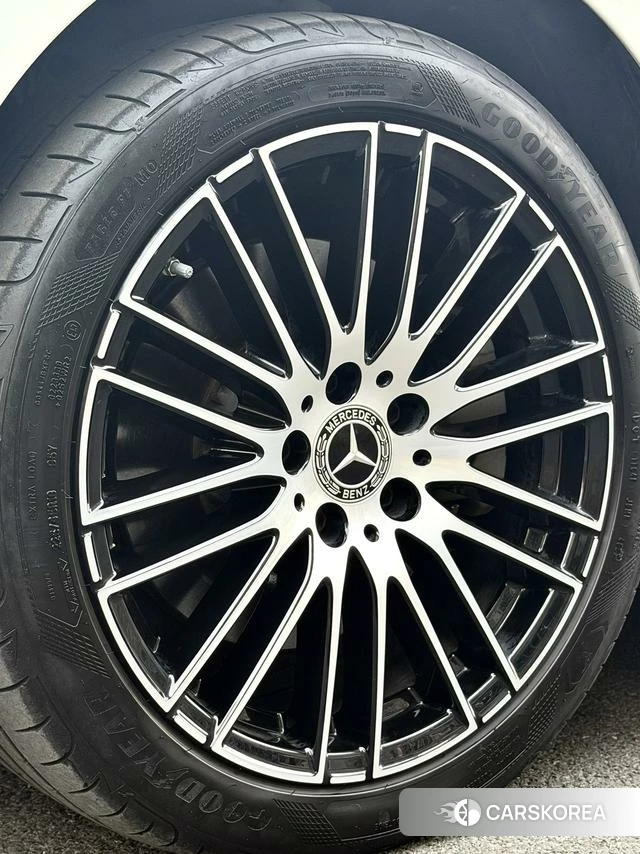 Mercedes-Benz Class C id 4314790 из Китая 12