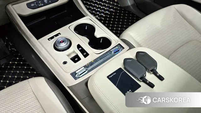 Kia The New Carnival 4th Generation id 3689628 из Кореи 18