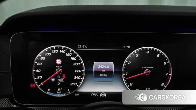 Mercedes-Benz E-Class W213 id 4519652 из Кореи 28