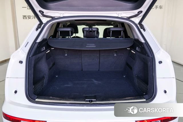 Audi Q5L id 4359037 из Китая 23