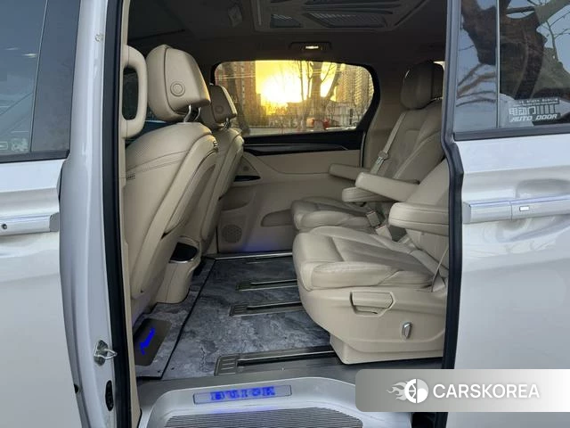 Buick GL8 id 4253479 из Китая 19
