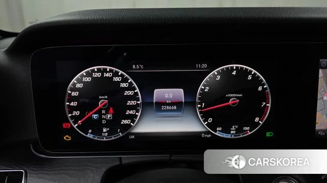 Mercedes-Benz E-Class W213 id 3801246 из Кореи 18