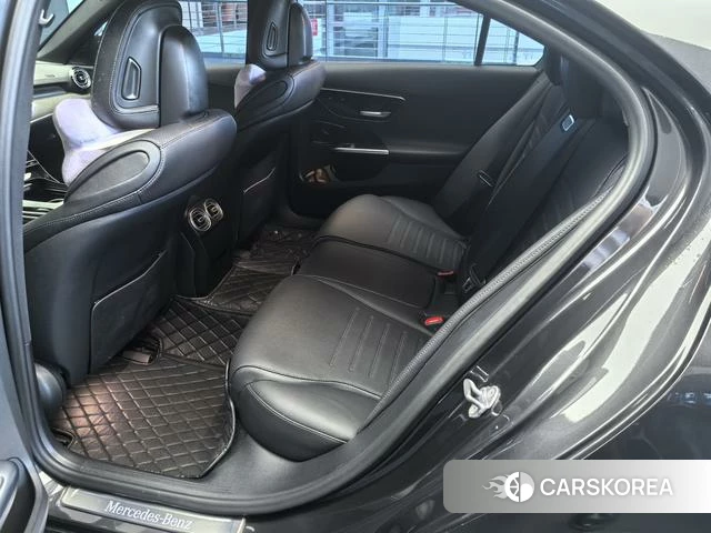 Mercedes-Benz Class C id 4358992 из Китая 17