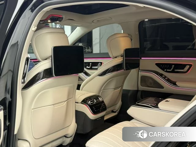 Mercedes-Benz S-class id 4297377 из Китая 12